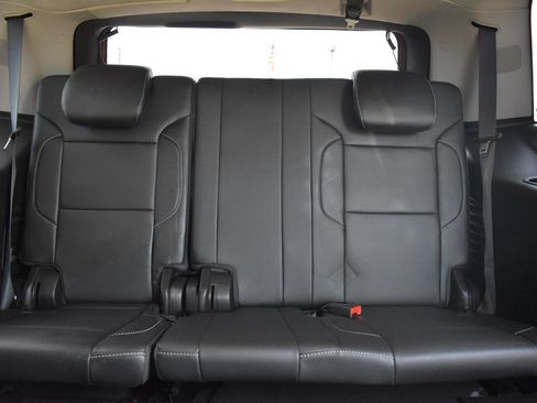 Used 2020 Chevrolet Tahoe LT RWD image 11
