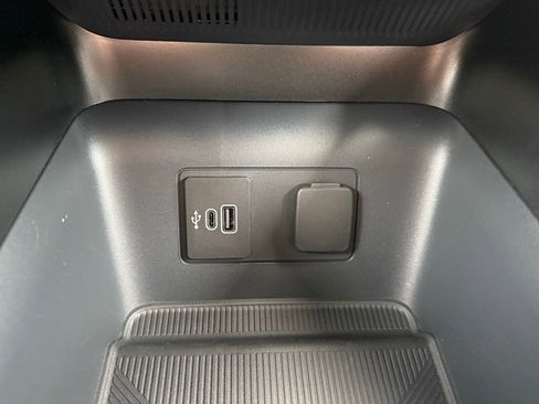 New 2026 Ford Explorer Active AWD/4WD image 22