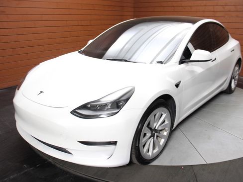 Used 2023 Tesla Model 3 Long Range image 6