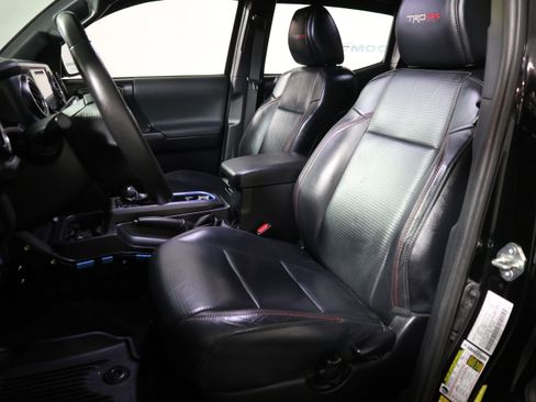 Used 2019 Toyota Tacoma TRD Pro AWD/4WD image 22