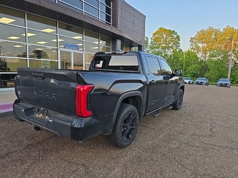 Used 2024 Toyota Tundra SR5 image 3
