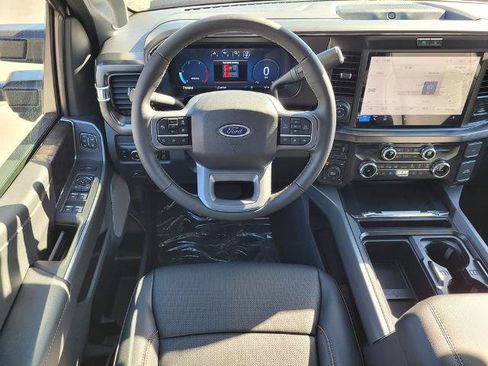 New 2026 Ford F250 Lariat w/ Lariat Premium Package AWD/4WD image 32