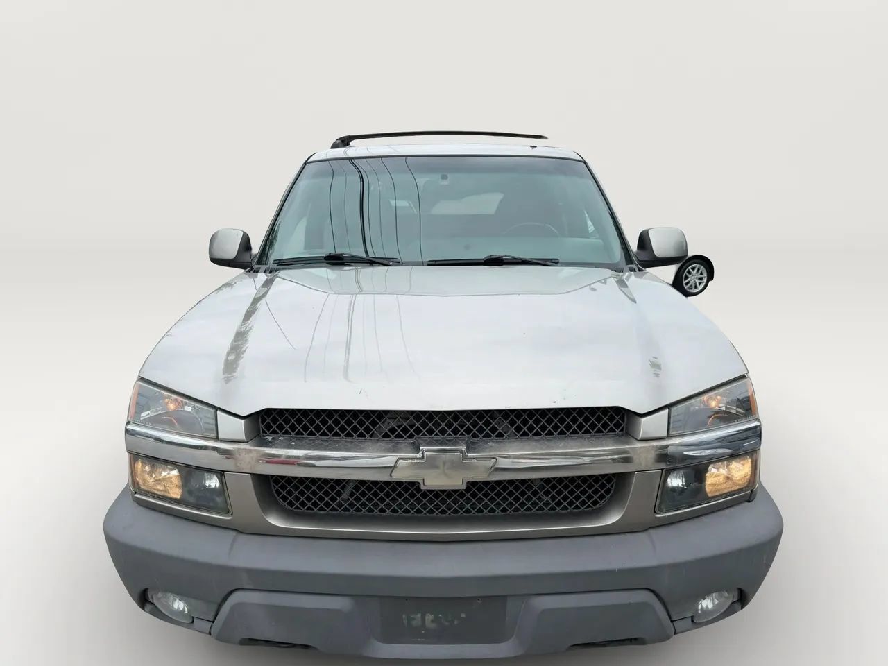 Used 2002 Chevrolet Avalanche 4x4 w/ Off-Road Suspension Pkg image 8
