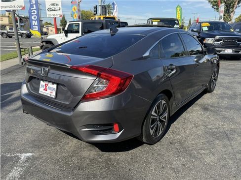 Used 2018 Honda Civic EX-T image 6