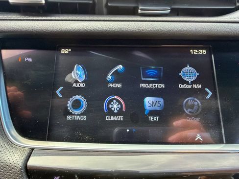 Used 2019 Cadillac XT5 FWD image 31