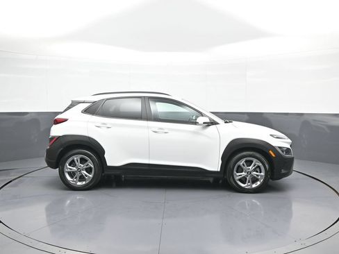 Used 2023 Hyundai Kona SEL w/ Convenience Package AWD/4WD image 5