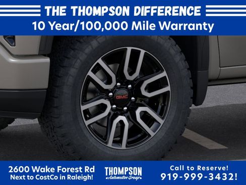 New 2026 GMC Sierra 1500 AT4 w/ Technology Package AWD/4WD image 12