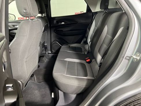 Used 2025 Chevrolet TrailBlazer LT AWD/4WD image 22