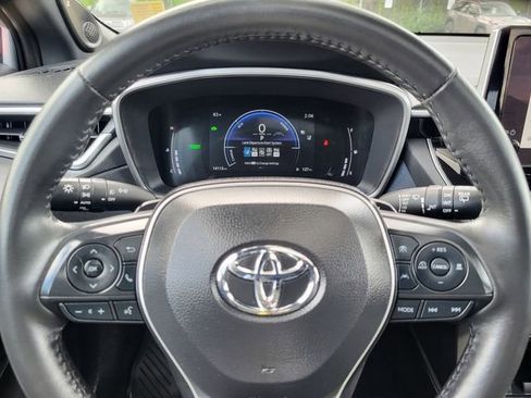 Used 2024 Toyota Corolla Cross AWD Hybrid w/ Convenience Package image 15
