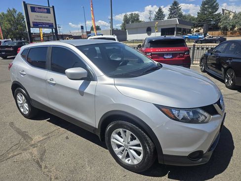 Used 2017 Nissan Rogue Sport S w/ S Appearance Package AWD/4WD image 7