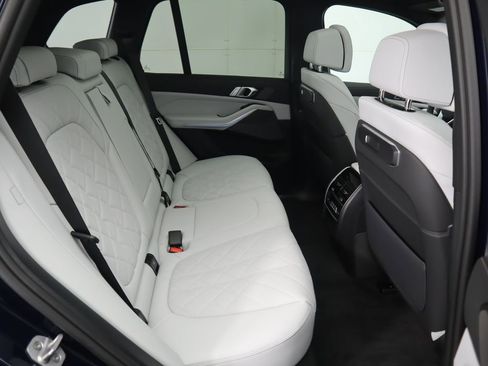 New 2026 BMW X5 xDrive50e w/ Climate Comfort Package AWD/4WD image 23