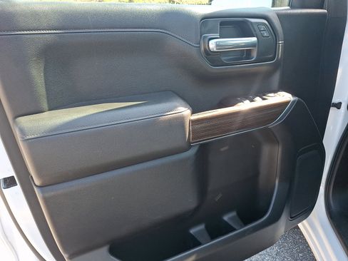 Certified 2022 Chevrolet Silverado 1500 LT image 12