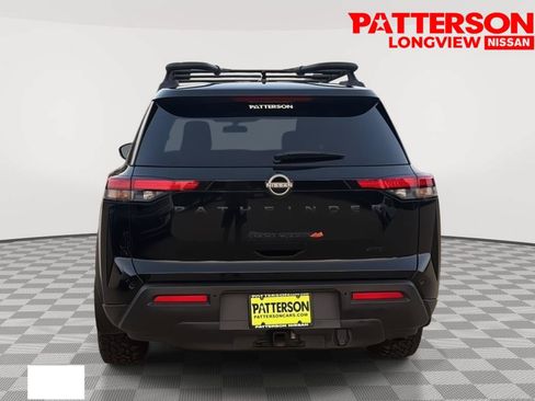 Used 2024 Nissan Pathfinder Rock Creek AWD/4WD image 3