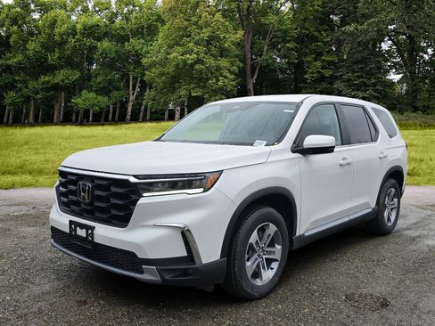 New 2025 Honda Pilot EX-L image 7