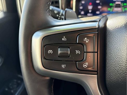 Used 2025 Chevrolet Silverado 1500 LTZ image 24