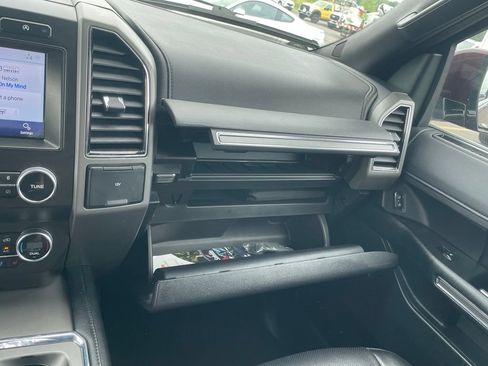 Used 2021 Ford Expedition Max XLT AWD/4WD image 25