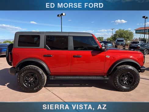 Used 2024 Ford Bronco Wildtrak AWD/4WD image 10