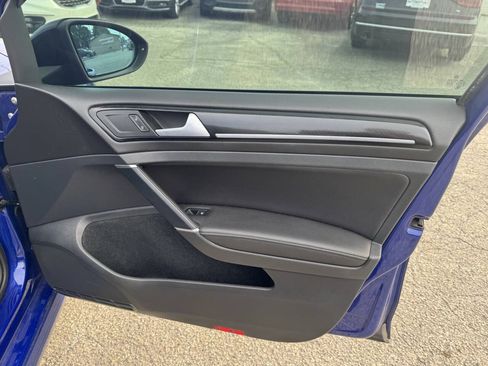 Used 2016 Volkswagen Golf R 4-Door AWD/4WD image 8