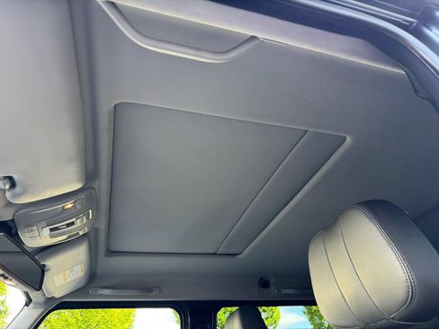 Used 2015 Mercedes-Benz G 550 image 43