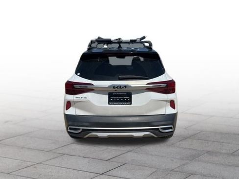 Used 2022 Kia Seltos S FWD image 5