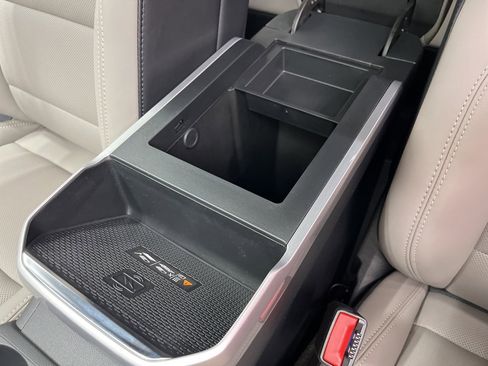 New 2026 GMC Terrain Elevation w/ Elevation Premium Package image 18