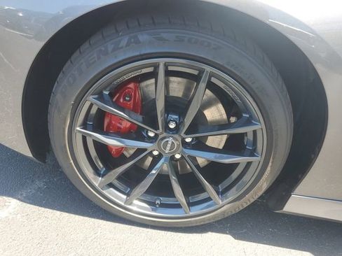 Used 2024 Nissan Z Performance w/ Floor Mat Package RWD image 5
