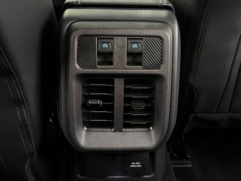 Used 2025 Ford Bronco Outer Banks AWD/4WD image 41