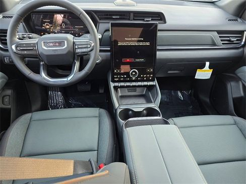New 2026 GMC Terrain AT4 w/ Convenience Package III image 18