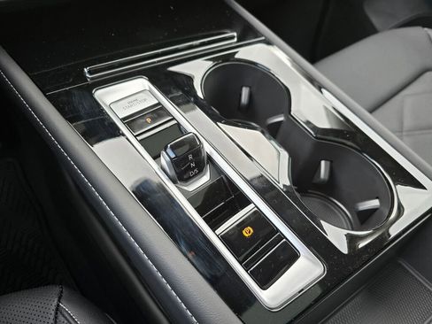 New 2026 Volkswagen Atlas SE image 27