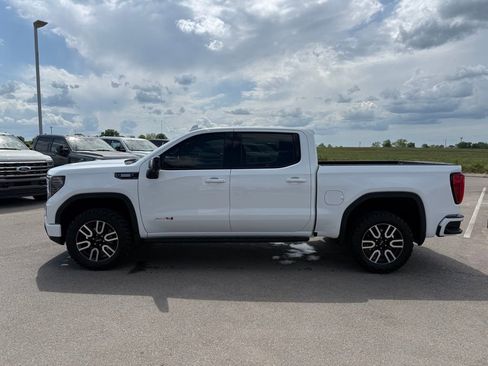 Used 2024 GMC Sierra 1500 AT4 w/ Technology Package image 22