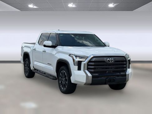 Used 2022 Toyota Tundra Limited w/ Power Package AWD/4WD image 50