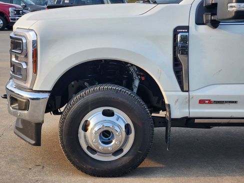 New 2026 Ford F350 Lariat w/ Lariat Ultimate Package AWD/4WD image 5