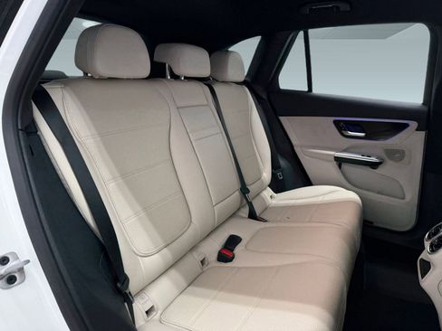 New 2026 Mercedes-Benz GLC 300 image 22
