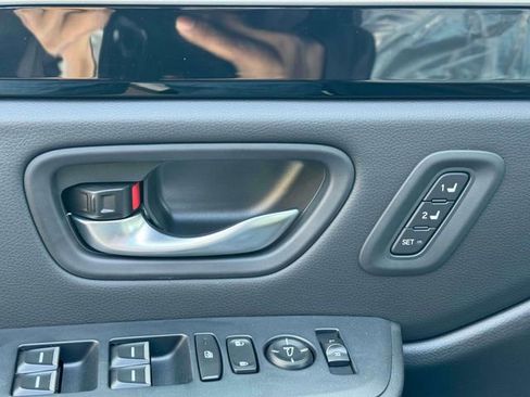 New 2025 Honda Pilot EX-L image 31