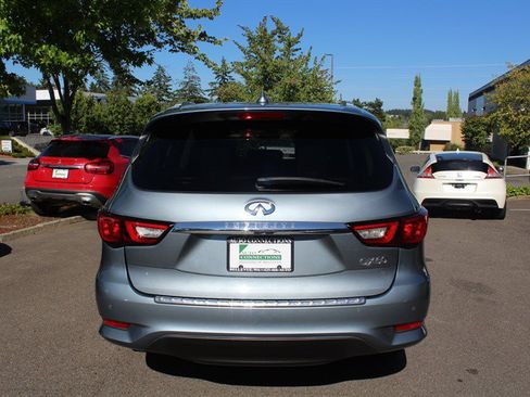 Used 2018 INFINITI QX60 AWD w/ Premium Plus Package w/ Premium Plus Package image 4