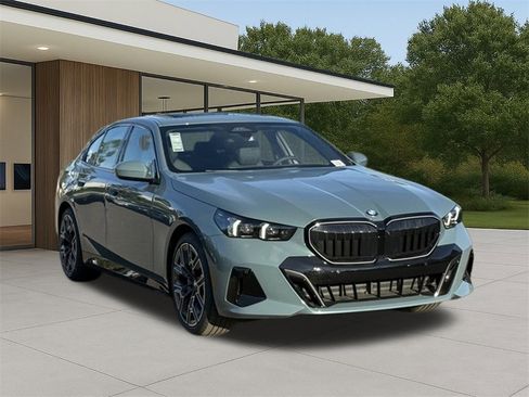 New 2026 BMW 530i w/ M Sport Package image 6