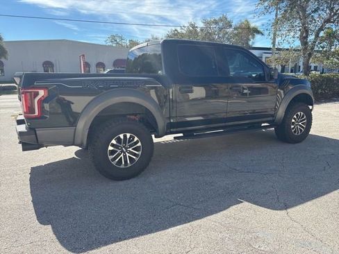 Used 2020 Ford F150 Raptor image 8