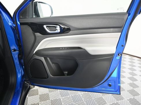 New 2026 Jeep Compass Limited w/ Mopar All Weather Package image 12