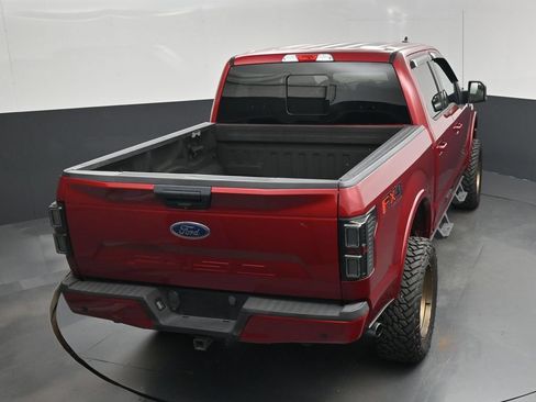 Used 2019 Ford F150 XLT w/ Equipment Group 302A Luxury AWD/4WD image 25