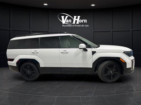 Used 2025 Hyundai Santa Fe Calligraphy AWD/4WD image 8