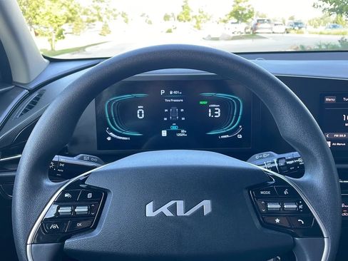 Used 2026 Kia Niro LX FWD image 26