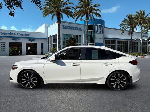 Used 2023 Honda Civic EX-L image 5