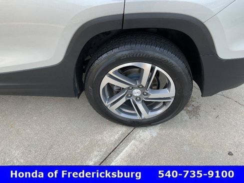 Used 2020 GMC Terrain SLT w/ Preferred Package AWD/4WD image 10