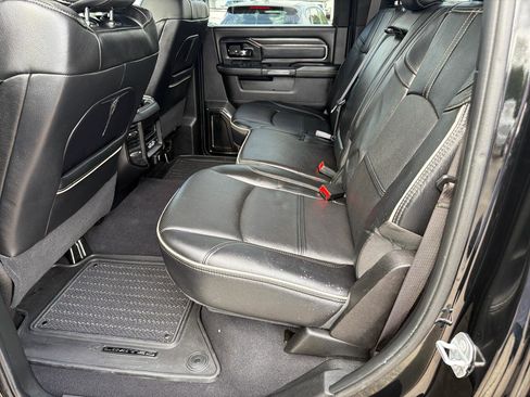 Used 2022 RAM 3500 Limited AWD/4WD image 21