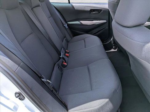 Used 2024 Toyota Corolla LE FWD image 19