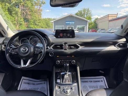 Used 2018 MAZDA CX-5 Touring w/ Preferred Equipment Package AWD/4WD image 31