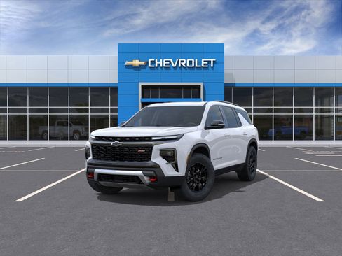New 2026 Chevrolet Traverse Z71 w/ Enhanced Driving Package AWD/4WD image 32