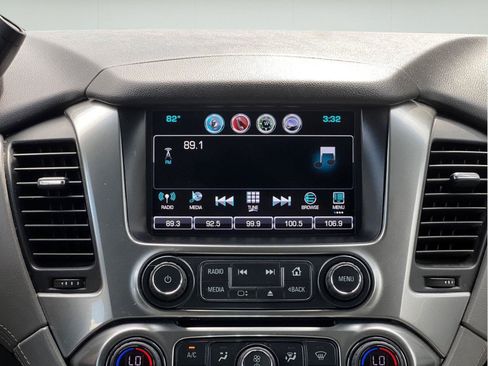 Used 2019 Chevrolet Tahoe LT RWD image 12