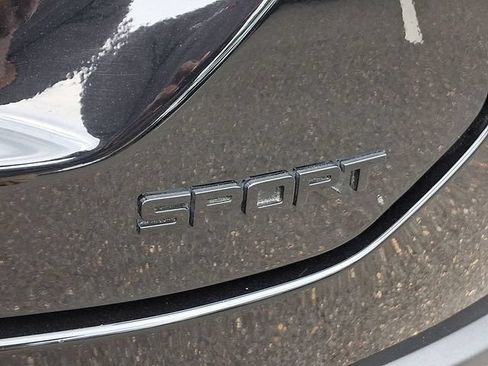 Certified 2025 Honda Pilot Sport image 31