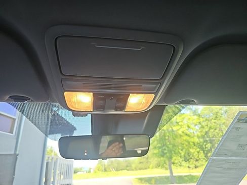 Used 2018 Honda Odyssey EX-L image 36